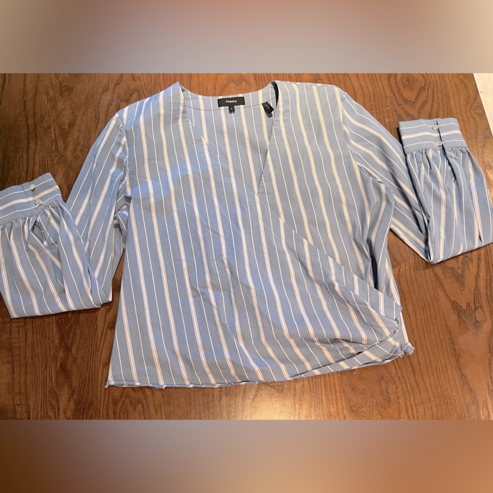 Theory Blouse, Large, long sleeves, crop top, blue, striped